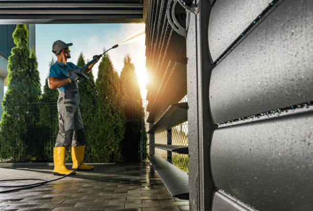 Best Sidewalk Pressure Washing  in Golden Triangle, NJ